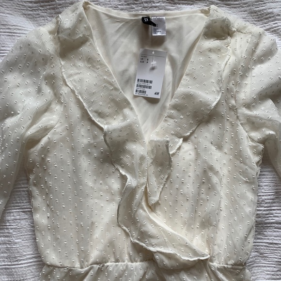 Girly Dress - Picture 2 of 4